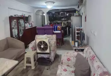 Apartments For sale - 2 rooms - floor 5