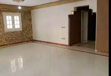 Apartments For sale - 3 rooms - floor 1