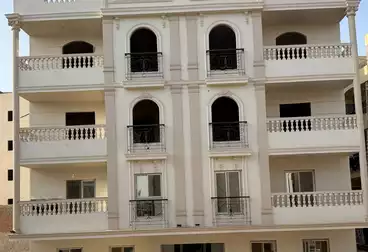 Apartment with Garden For sale - 3 rooms - floor 0