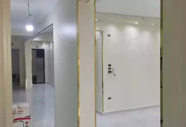 Apartments For sale - 3 rooms - floor 8