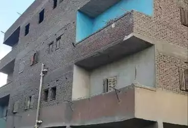 Building For sale - 3 rooms