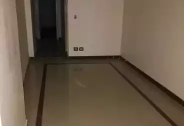 Apartments For rent - 3 rooms - floor 4