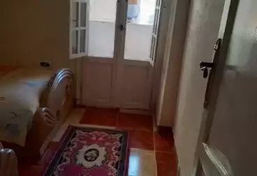 Apartments For sale - 2 rooms - floor 4