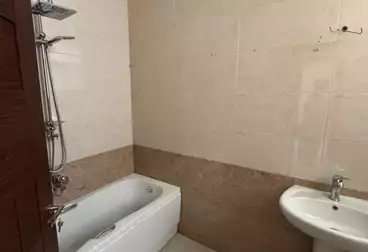 Apartments For sale - 3 rooms - floor 1