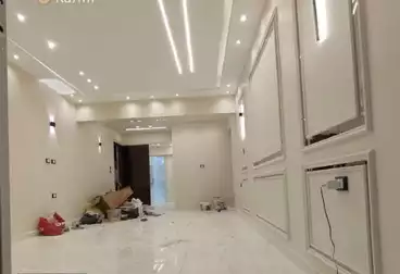 Apartments For sale - 3 rooms - floor 1