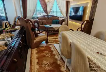 شقق للبيع - 2 غرف - بالدور 8