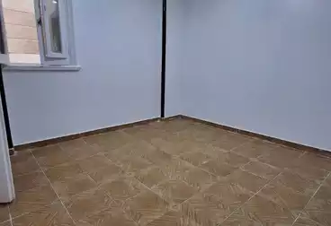 Apartments For sale - 2 rooms - floor 1