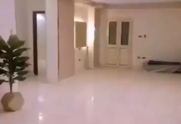 Apartments For sale - 2 rooms - floor 3
