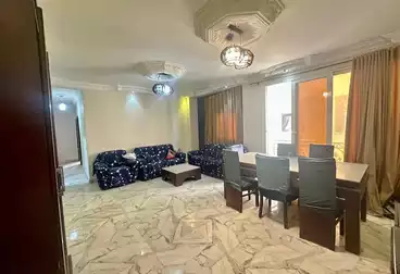 Furnished Apartment For sale - 3 rooms - floor 4