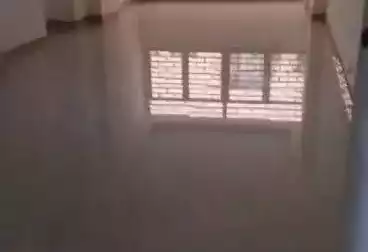 Apartments For sale - 2 rooms - floor 1