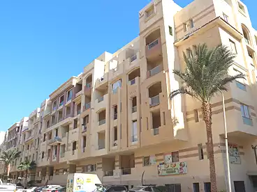 شقق للبيع - 1 غرف - بالدور 1
