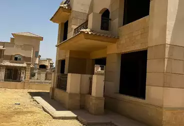 Villas For sale - 4 rooms