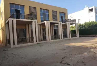 Villas For sale - 4 rooms