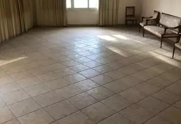 Separate Villa For sale - 5 rooms