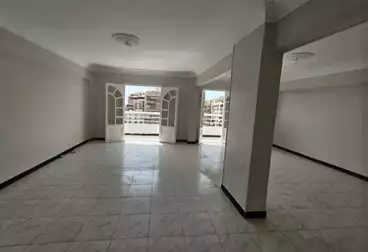 Apartments For sale - 3 rooms - floor 8