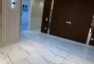 Apartments For sale - 3 rooms - floor 1