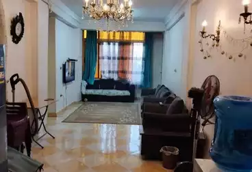 Apartments For sale - 2 rooms - floor 4