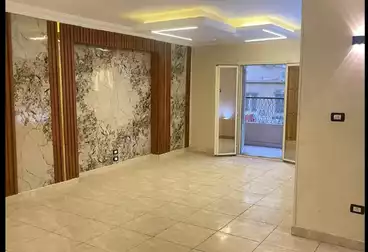 Apartments For sale - 3 rooms - floor 1