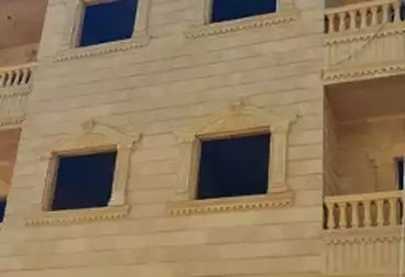 Apartments For sale - 3 rooms - floor 1