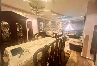 Apartments For sale - 3 rooms - floor 4