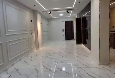 Apartments For sale - 3 rooms - floor 10