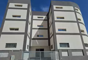 مخازن للبيع