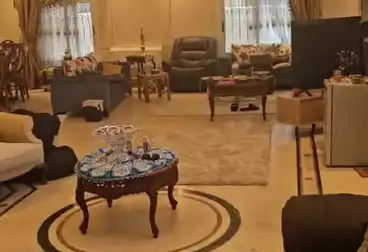Apartments For sale - 2 rooms - floor 1