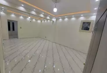 Apartments For sale - 2 rooms - floor 4