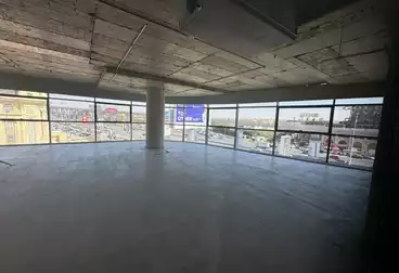 Administrative For rent - 5 rooms - floor 1
