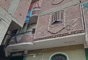 Building For sale - 3 rooms