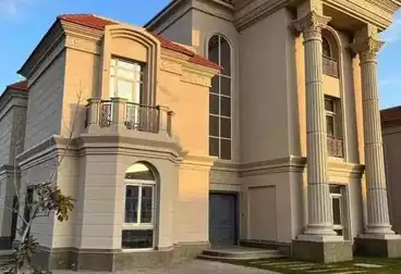 Separate Villa For sale - 9 rooms