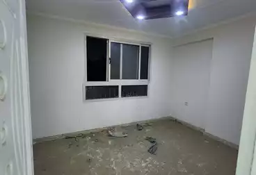 Apartments For sale - 3 rooms - floor 1