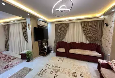 Apartments For sale - 2 rooms - floor 9