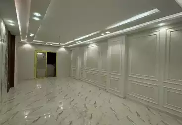 Apartments For sale - 3 rooms - floor 2