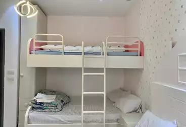 undefined undefined - 2 rooms - floor 3