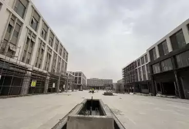 Administrative For rent - 5 rooms - floor 1