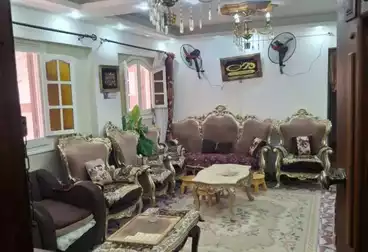 شقق للبيع - 3 غرف - بالدور 1