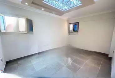 undefined undefined - 2 rooms - floor 16
