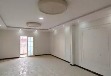 Apartments For sale - 3 rooms - floor 8