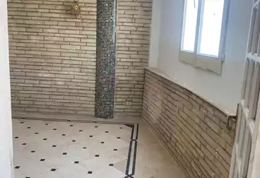 Apartments For sale - 6 rooms - floor 14