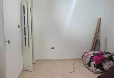 Apartments For sale - 2 rooms - floor 7