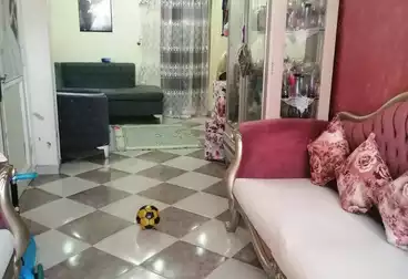 Apartments For sale - 2 rooms - floor 5