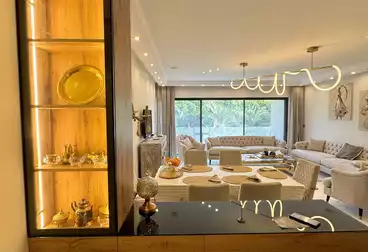 Furnished Apartment For sale - 2 rooms - floor 2