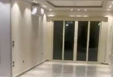 Apartments For sale - 3 rooms - floor 8