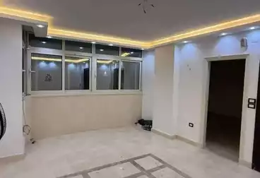 undefined undefined - 2 rooms - floor 4