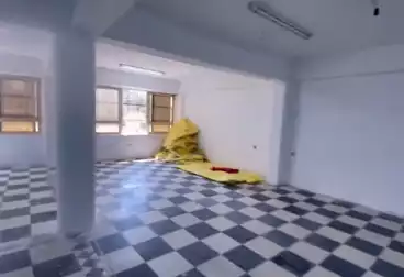 Administrative For rent - 3 rooms - floor 1
