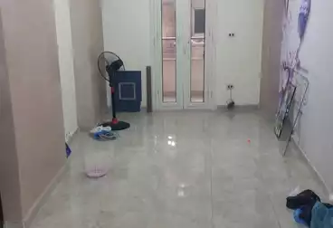 Apartments For sale - 2 rooms - floor 5