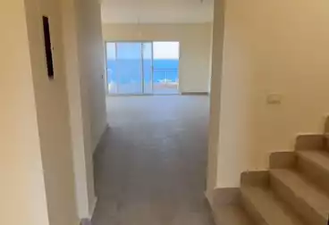 Apartments For sale - 3 rooms - floor 3
