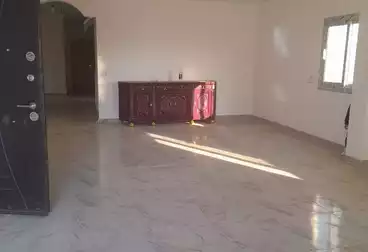 Roof For rent - 3 rooms - floor 3