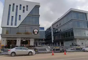 Commercial For sale - floor 0